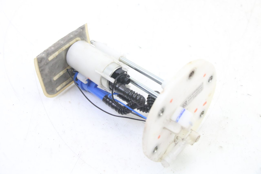 photo de POMPE A ESSENCE SYM ORBIT III 3 4T 50 (2021 - 2025) - Zoom état d’usage