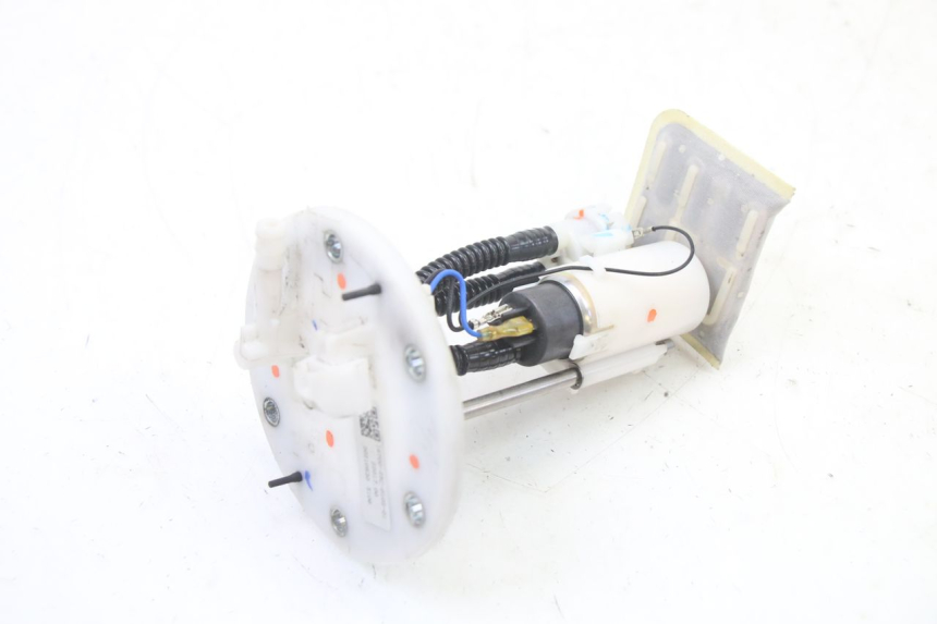 photo de POMPE A ESSENCE SYM ORBIT III 3 4T 50 (2021 - 2025) - Zoom état d’usage