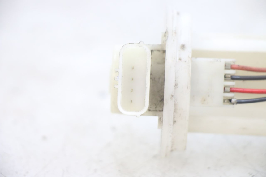 photo de POMPE A ESSENCE HONDA PCX (JF28) 125 (2009 - 2011) - Vue d’ensemble