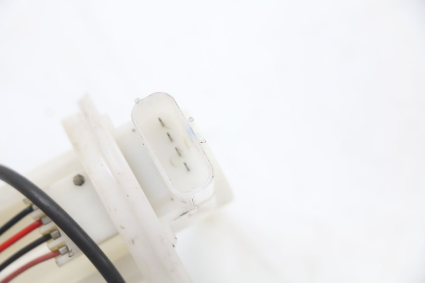 photo de POMPE A ESSENCE HONDA PCX (JF28) 125 (2009 - 2011) - Zoom état d’usage