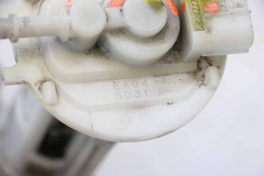 photo de POMPE A ESSENCE HONDA PCX (JF57/JF64) 125 (2014 - 2018) - Gros plan technique