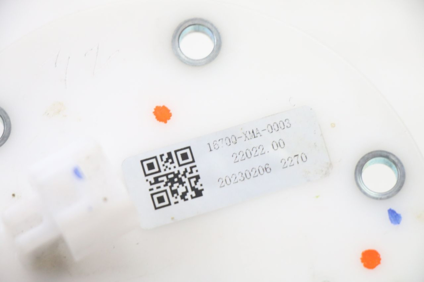 photo de POMPE A ESSENCE PEUGEOT TWEET 4T 50 (2023 - 2025) - Autre angle de vue