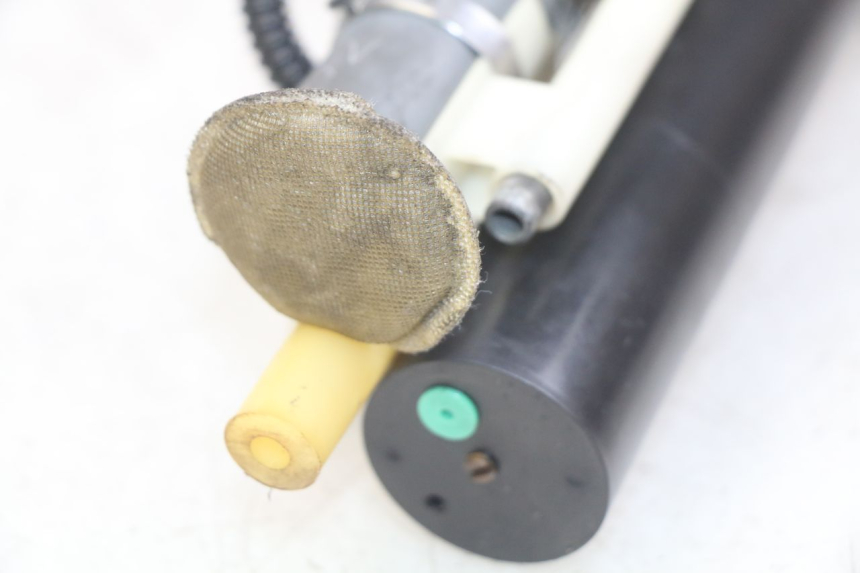 photo de POMPE A ESSENCE PEUGEOT SATELIS 125 (2006 - 2009) - Zoom état d’usage