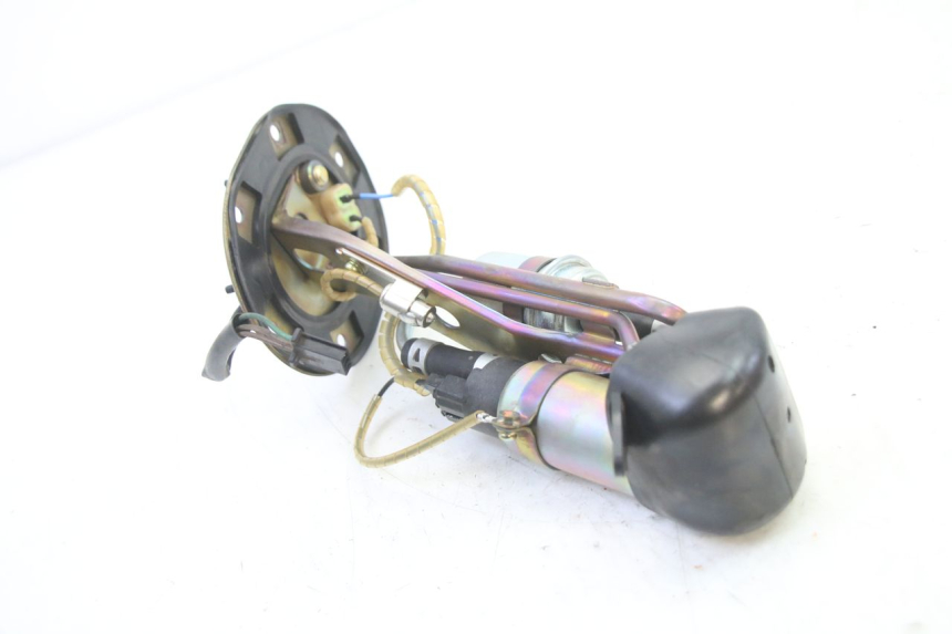 photo de POMPE A ESSENCE HONDA ST PAN EUROPEAN 1300 (2002 - 2013) - Vue d’ensemble