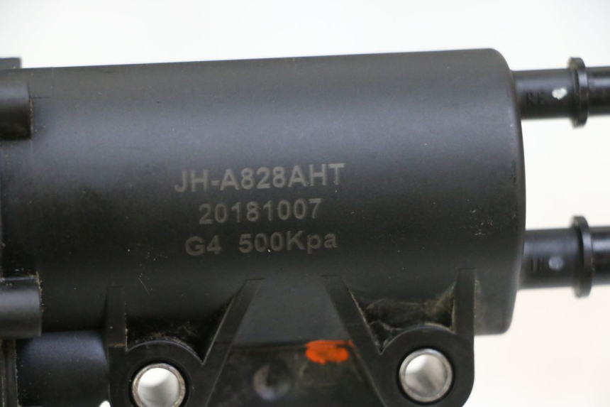 photo de POMPE A ESSENCE PEUGEOT STREETZONE I 2T 50 (2018 - 2020) - Détail de la pièce