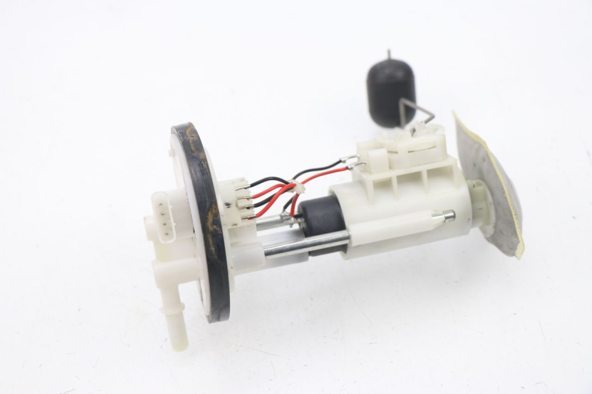 photo de POMPE A ESSENCE JM MOTORS SUNNY 50 (2017 - 2020) - Gros plan technique