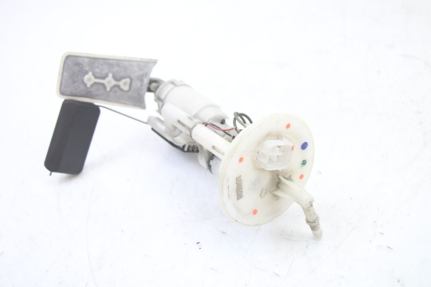 photo de POMPE A ESSENCE SUZUKI BURGMAN 125 (2015 - 2017) - Zoom état d’usage