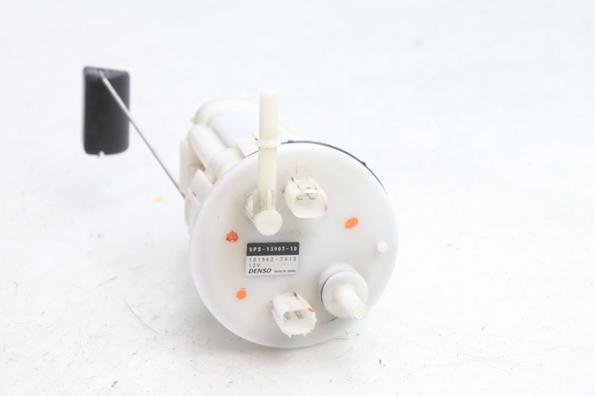 photo de POMPE A ESSENCE YAMAHA TDM ABS 900 (2002 - 2014) - Gros plan technique