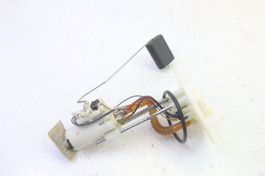 photo de POMPE A ESSENCE DAELIM VJ ROADWIN FI 125 (2008 - 2017) - Zoom état d’usage