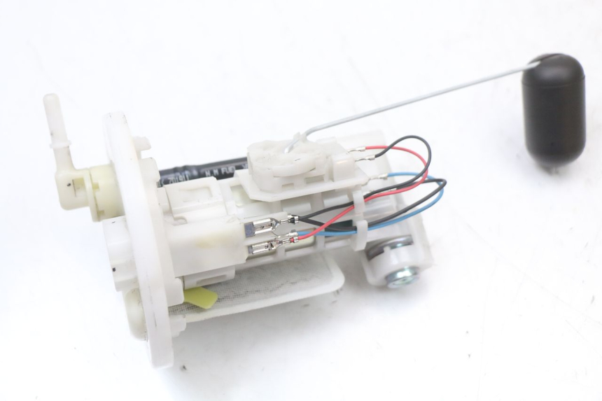 photo de POMPE A ESSENCE YAMAHA XMAX X-MAX ABS 125 (2017 - 2020) - Vue principale