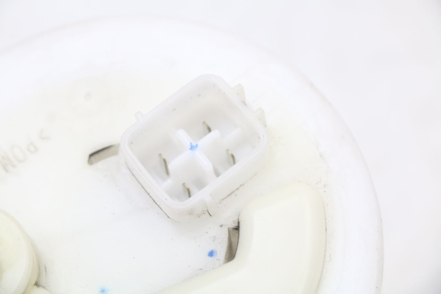 photo de POMPE A ESSENCE YAMAHA XMAX X-MAX ABS 125 (2017 - 2020) - Vue d’ensemble