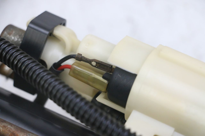 photo de POMPE A ESSENCE YAMAHA X-MAX XMAX 125 (2010 - 2013) - Vue produit