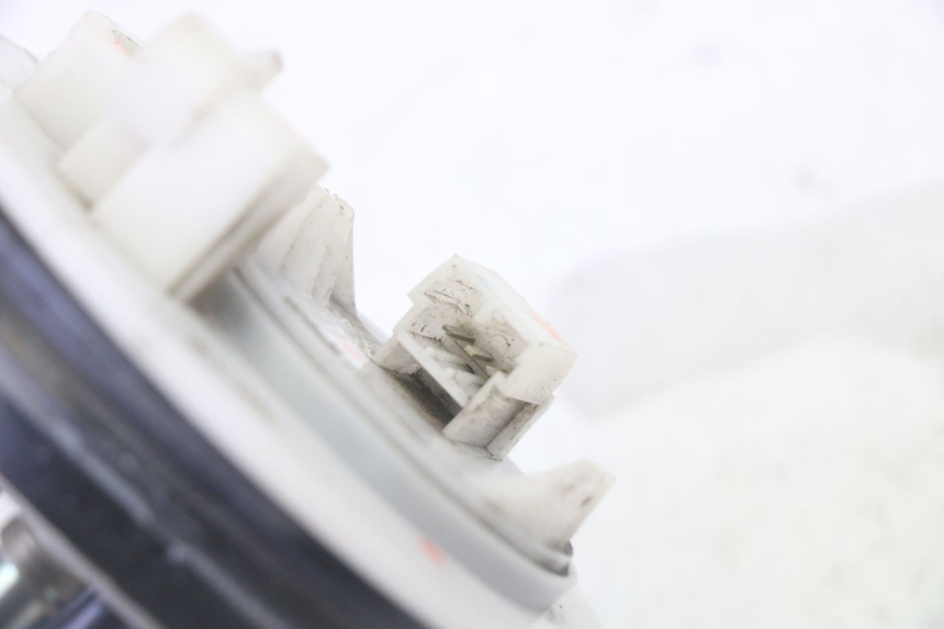 photo de POMPE A ESSENCE YAMAHA X-MAX XMAX 125 (2010 - 2013) - Zoom état d’usage