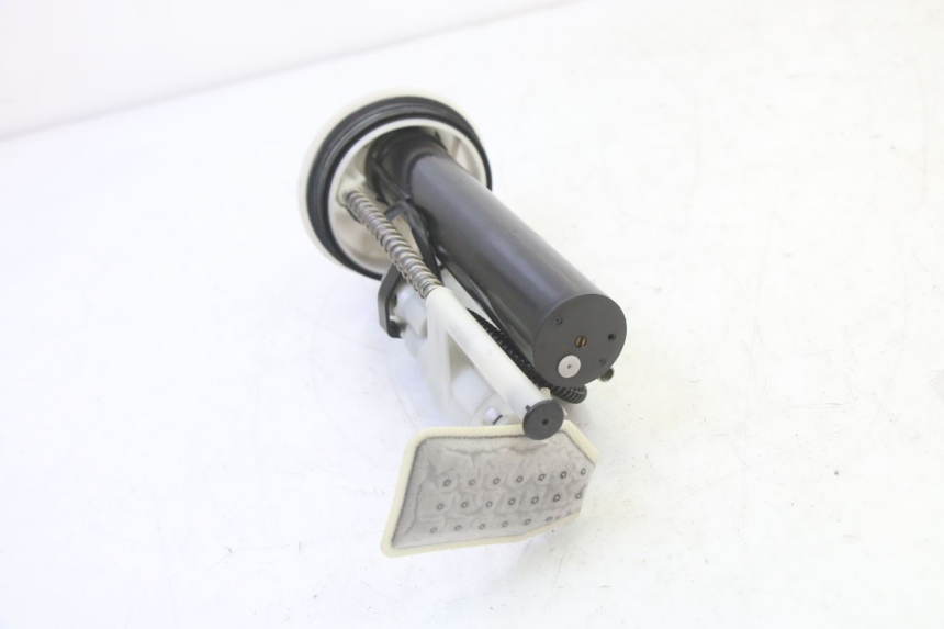 photo de POMPE A ESSENCE YAMAHA X-MAX XMAX 125 (2010 - 2013) - Points de fixation