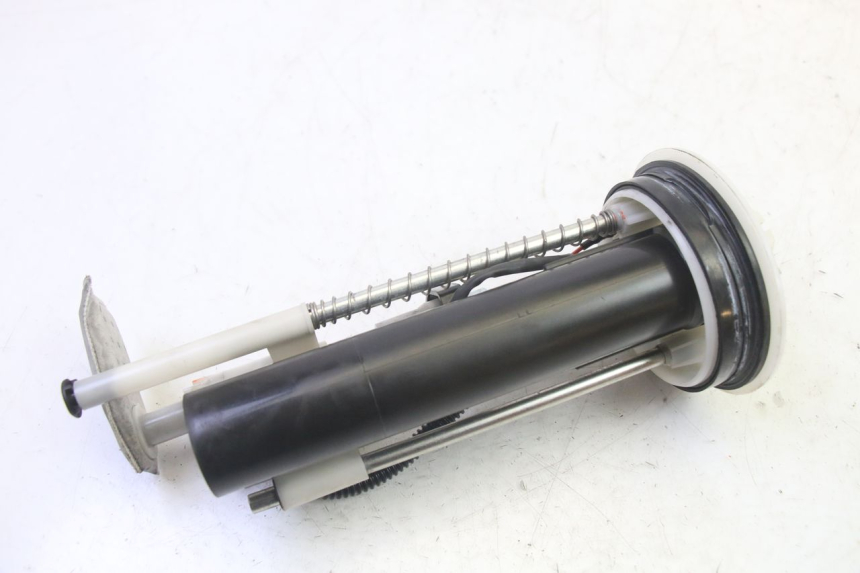 photo de POMPE A ESSENCE YAMAHA X-MAX XMAX 125 (2010 - 2013) - Détail de la pièce
