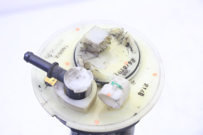 photo de POMPE A ESSENCE YAMAHA X-MAX XMAX 250 (2006 - 2009) - Gros plan technique