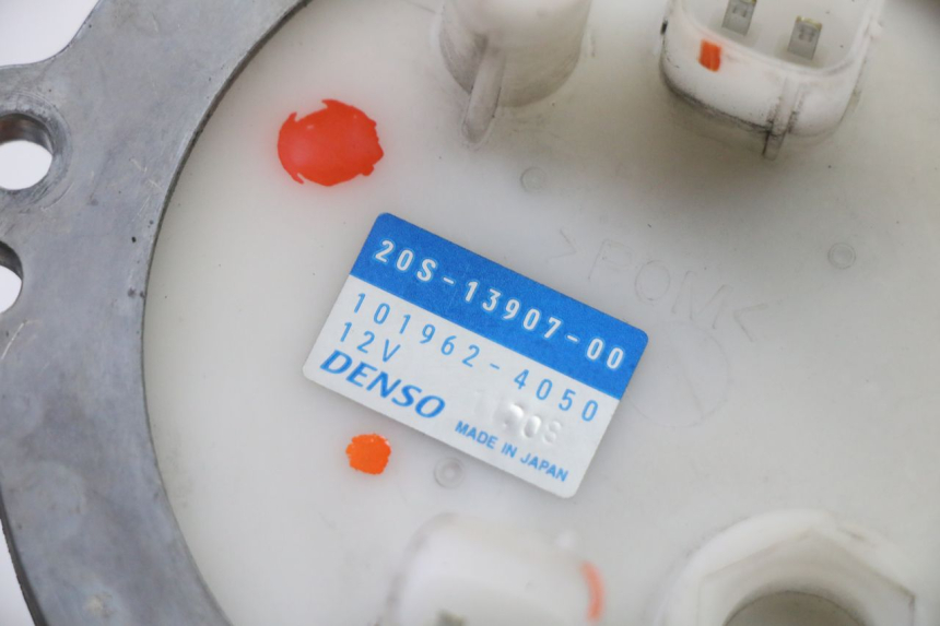 photo de POMPE A ESSENCE YAMAHA XJ6 ABS 600 (2008 - 2016) - Autre angle de vue