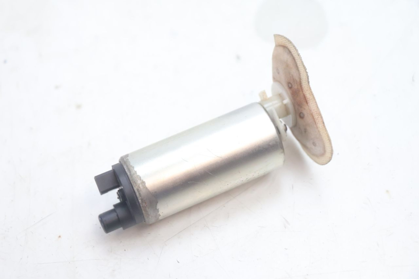 photo de POMPE A ESSENCE HONDA XLV VARADERO 125 (2007 - 2012) - Détail de la pièce