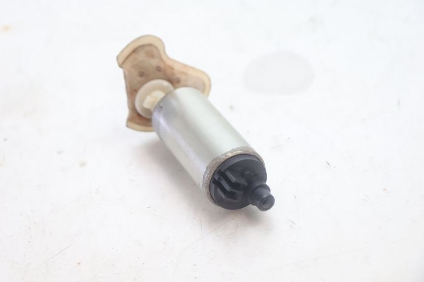 photo de POMPE A ESSENCE HONDA XLV VARADERO 125 (2007 - 2012) - Zoom état d’usage