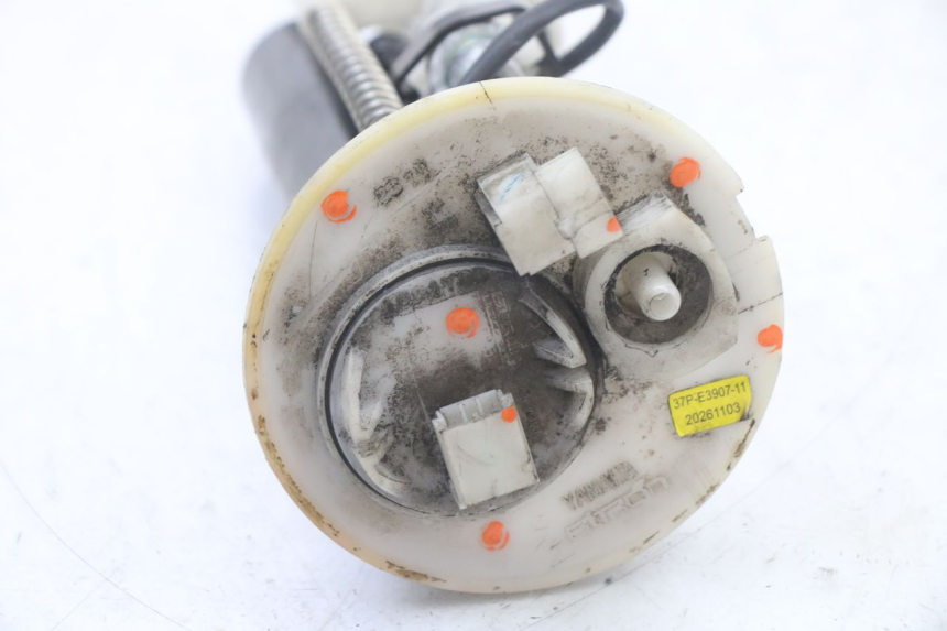 photo de POMPE A ESSENCE YAMAHA X-MAX XMAX ABS 250 (2010 - 2014) - Autre angle de vue