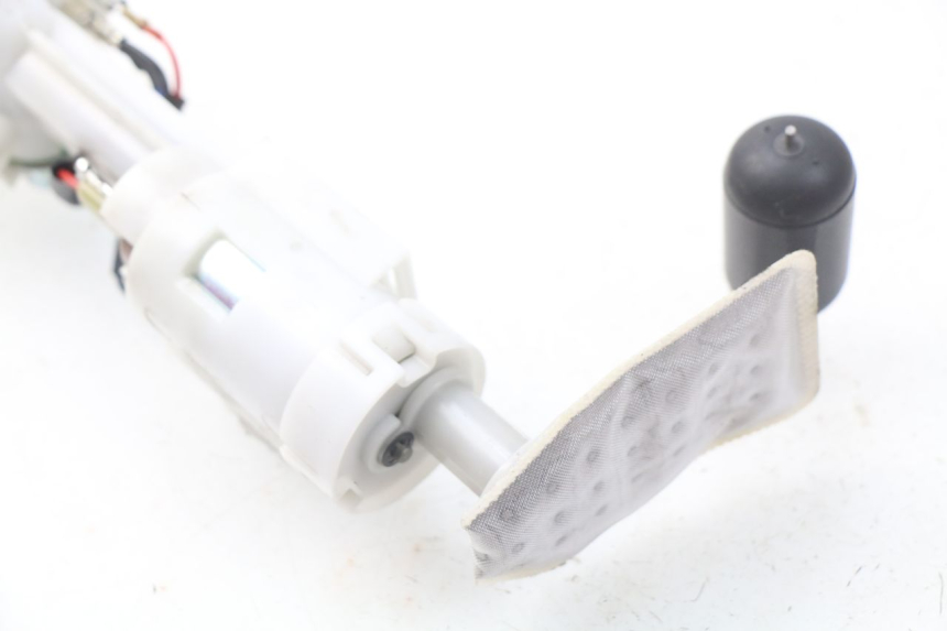 photo de POMPE A ESSENCE YAMAHA YP X-MAX XMAX 400 (2014 - 2017) - Zoom état d’usage