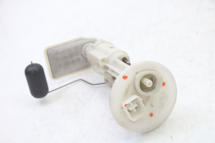 photo de POMPE A ESSENCE YAMAHA YP X-MAX XMAX 400 (2014 - 2017) - Autre angle de vue