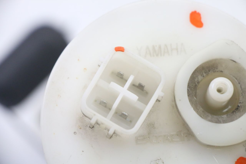 photo de POMPE A ESSENCE YAMAHA YP X-MAX XMAX 400 (2014 - 2017) - Gros plan technique