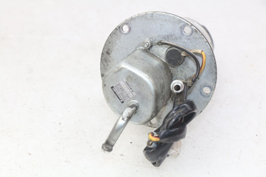 photo de POMPE A ESSENCE KAWASAKI Z S 750 (2003 - 2006) - Vue d’ensemble