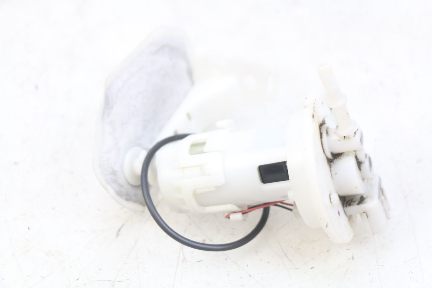 photo de POMPE A ESSENCE PIAGGIO ZIP 4T 50 (2018 - 2020) - Points de fixation