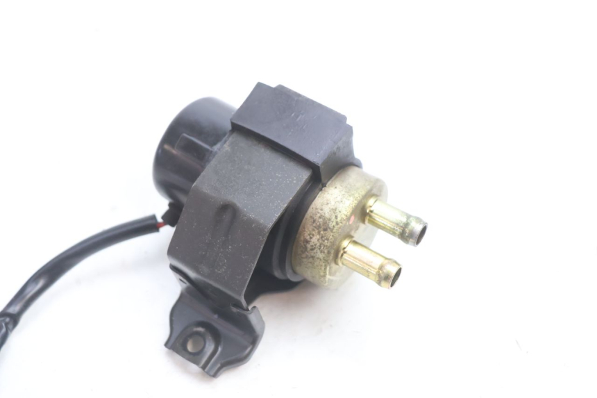 photo de POMPE A ESSENCE KAWASAKI ZX-6R ZX6R 600 (2000 - 2002) - Détail de la pièce
