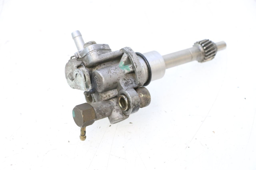 photo de Oil pump KYMCO AGILITY FR 2T 50 (2012 - 2017) - Gros plan technique
