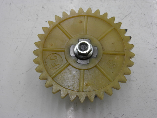 photo de POMPE A HUILE BENZHOU YY50QT31 VINTAGE 50 (2009 - 2012) - Vue principale