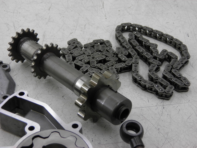 photo de POMPE A HUILE BMW R RS 1150 (2001 - 2005) - Points de fixation