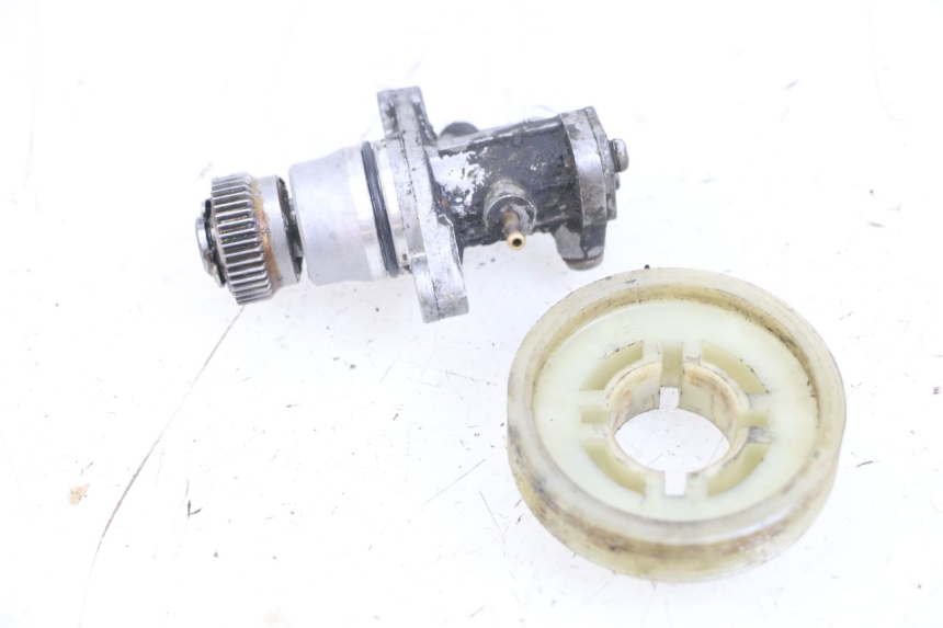 photo de POMPE A HUILE MBK BOOSTER SPIRIT 50 (1999 - 2003) - Zoom état d’usage