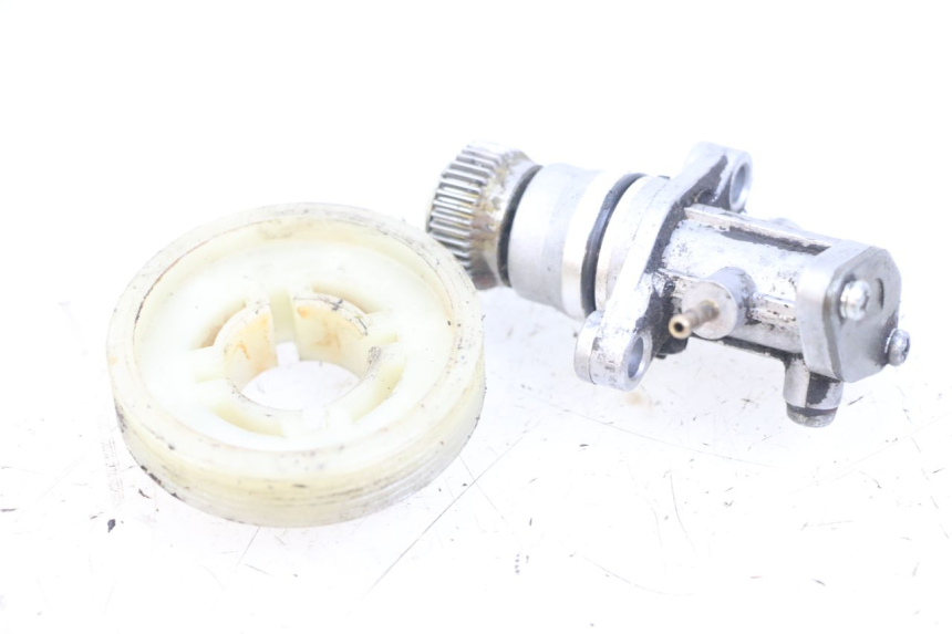 photo de POMPE A HUILE MBK BOOSTER SPIRIT 50 (2004 - 2017) - Autre angle de vue