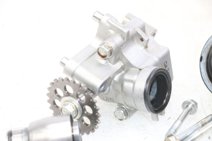 photo de POMPE A HUILE HONDA CB R 1000 (2018 - 2023) - Pièce contrôlée