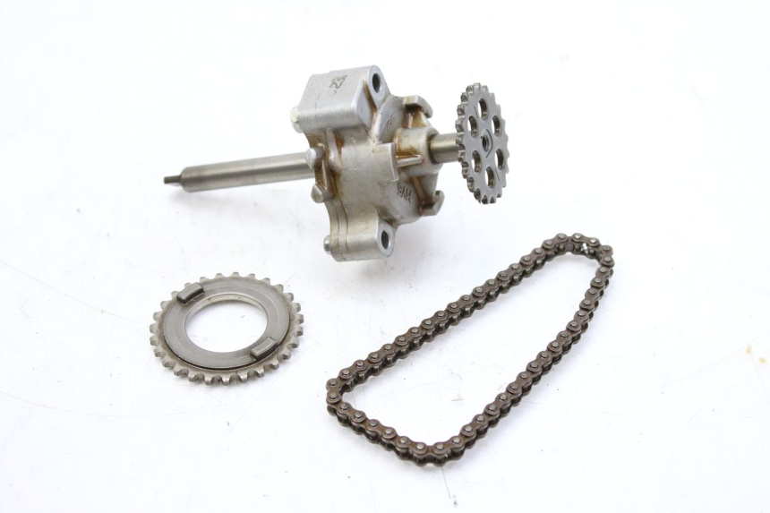 photo de POMPE A HUILE HONDA CBF 500 (2004 - 2007) - Vue principale