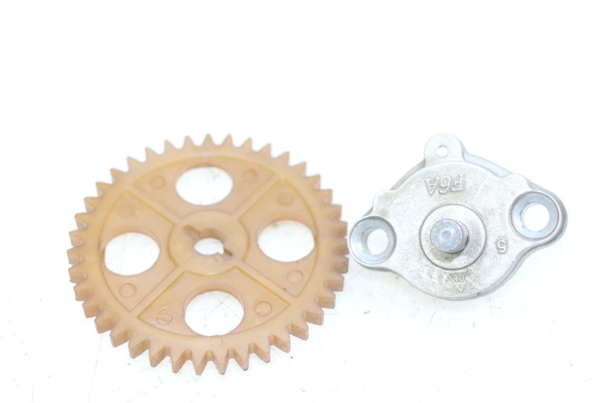 photo de POMPE A HUILE PEUGEOT CITYSTAR AIR 125 (2014 - 2017) - Zoom état d’usage