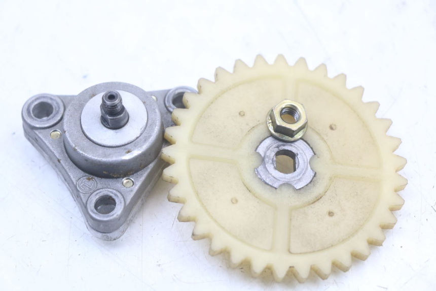 photo de POMPE A HUILE KYMCO DINK 4T 50 (2007 - 2018) - Vue principale