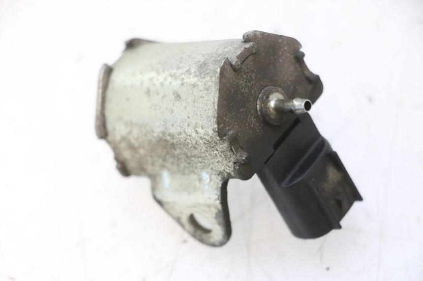 photo de POMPE A HUILE PEUGEOT ELYSTAR 50 (2002 - 2014) - Autre angle de vue