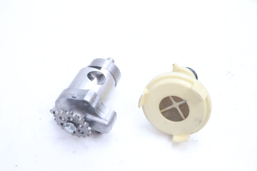 photo de POMPE A HUILE KAWASAKI ER-6 ER6 N 650 (2005 - 2009) - Vue principale