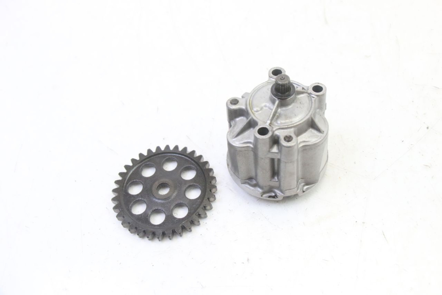 photo de POMPE A HUILE YAMAHA FJ 36Y 1100 (1984 - 1985) - Autre angle de vue