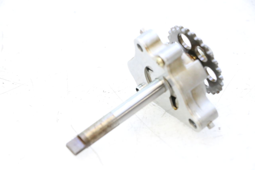 photo de POMPE A HUILE HONDA FJS SILVER WING SILVERWING 400 (2005 - 2008) - Autre angle de vue