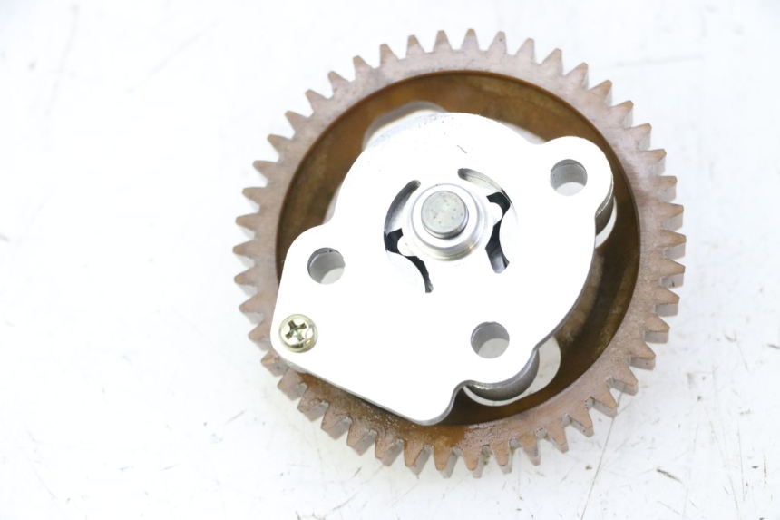 photo de POMPE A HUILE DAELIM HISTORY 125 (2001 - 2002) - Détail de la pièce