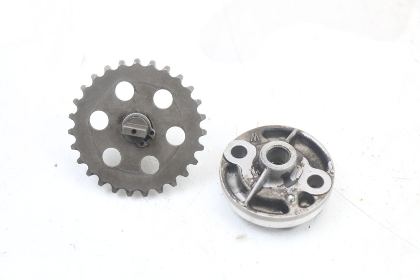 photo de POMPE A HUILE HONDA NES AROBASE 125 (2000 - 2003) - Vue principale