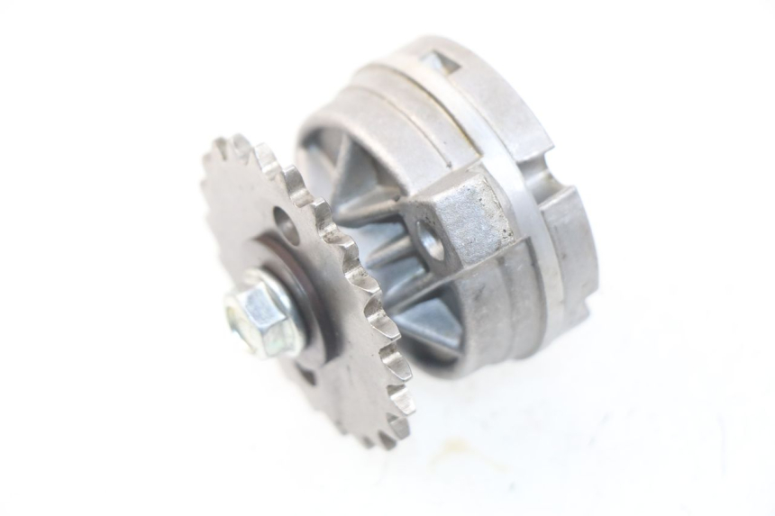 photo de POMPE A HUILE PIAGGIO LIBERTY IGET 4T 50 (2015 - 2020) - Autre angle de vue