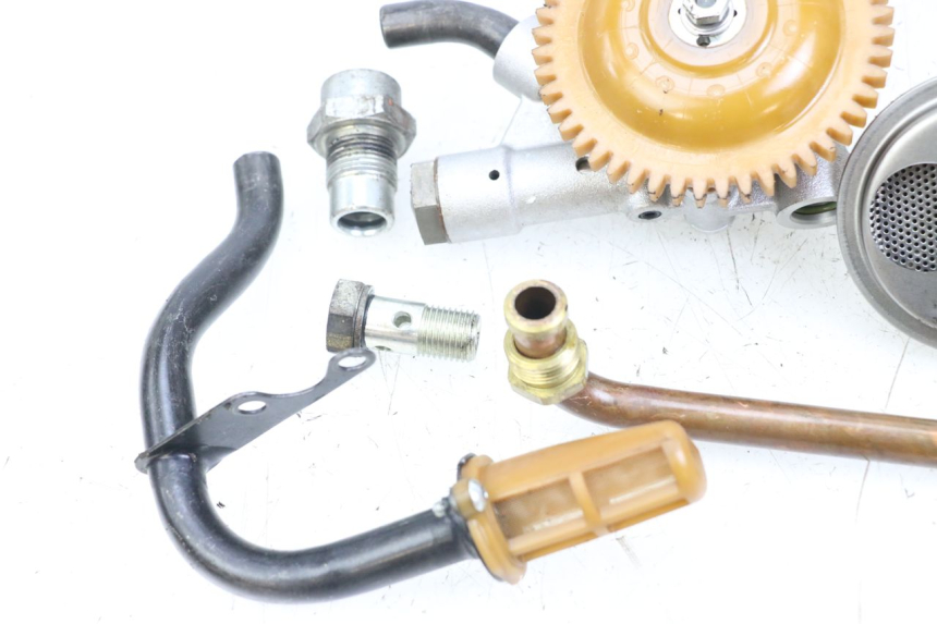 photo de POMPE A HUILE MOTO GUZZI NORGE 8V GT 1200 (2011 - 2016) - Gros plan technique