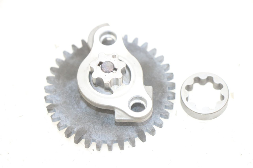 photo de POMPE A HUILE HONDA PCX (JF28) 125 (2009 - 2011) - Vue principale