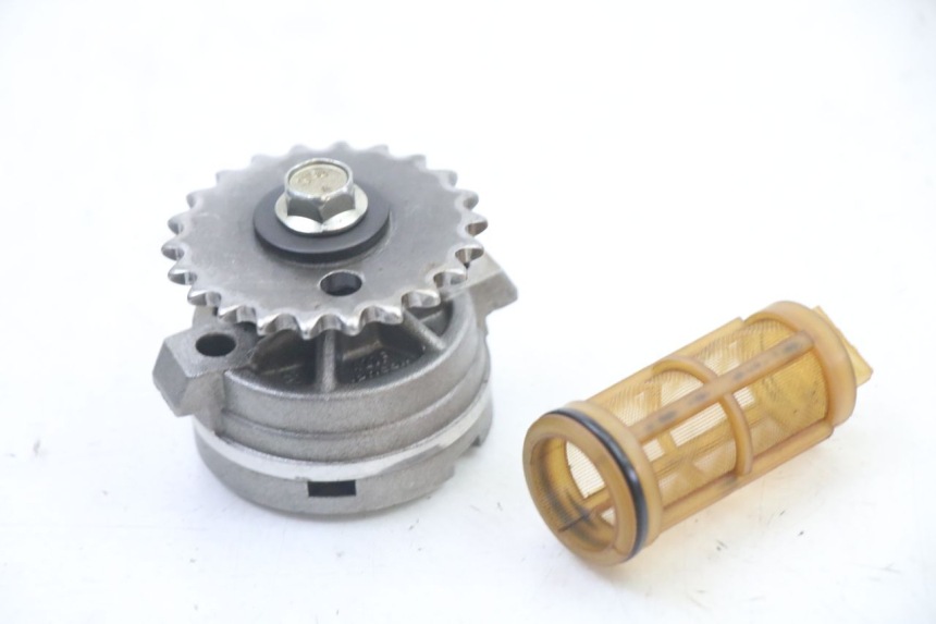 photo de POMPE A HUILE PIAGGIO X8 125 (2004 - 2007) - Détail de la pièce