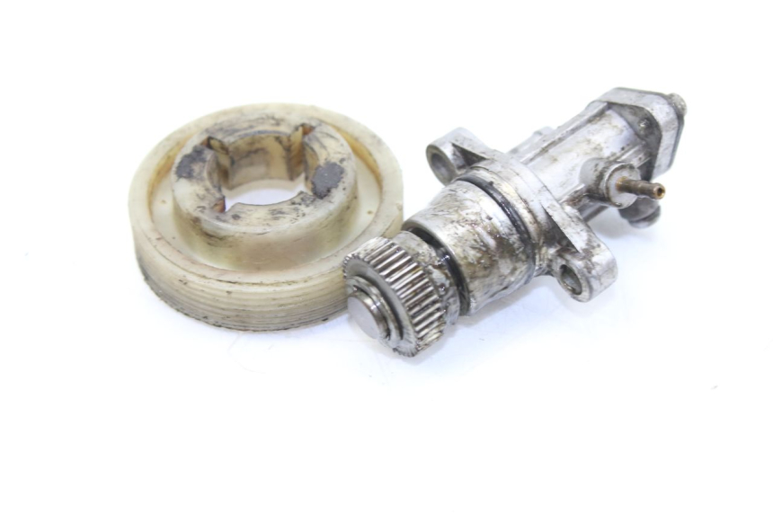 photo de POMPE A HUILE YAMAHA SLIDER NAKED 50 (2004 - 2018) - Vue principale